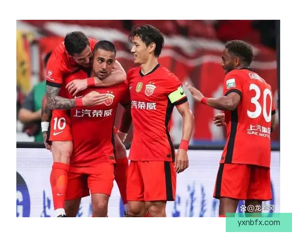 国安与上港赛场激烈对决谁能掌控中超榜首风云